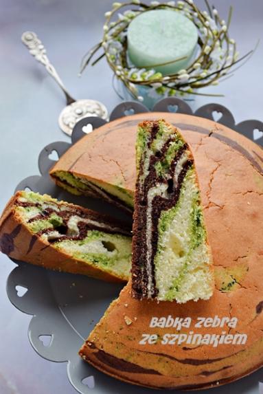 Babka zebra ze szpinakiem